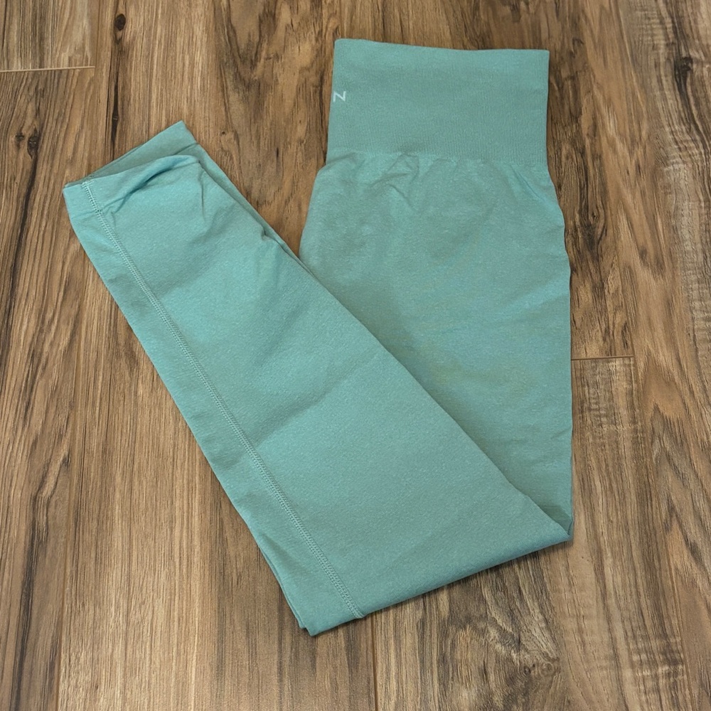 NVGTN leggings